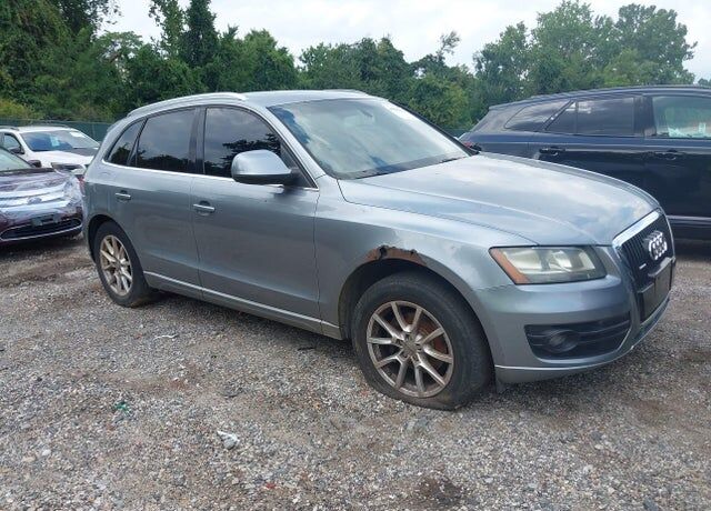 2010 AUDI Q5