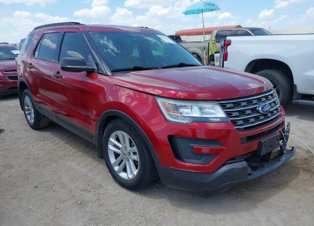 2017 FORD Explorer