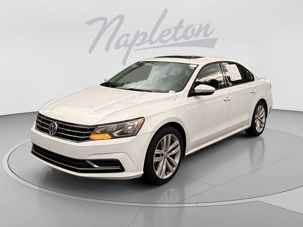 2019 VOLKSWAGEN Passat