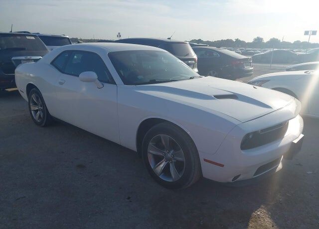 2017 DODGE Challenger