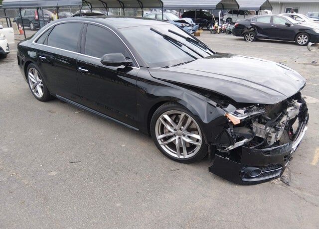 2016 AUDI A8