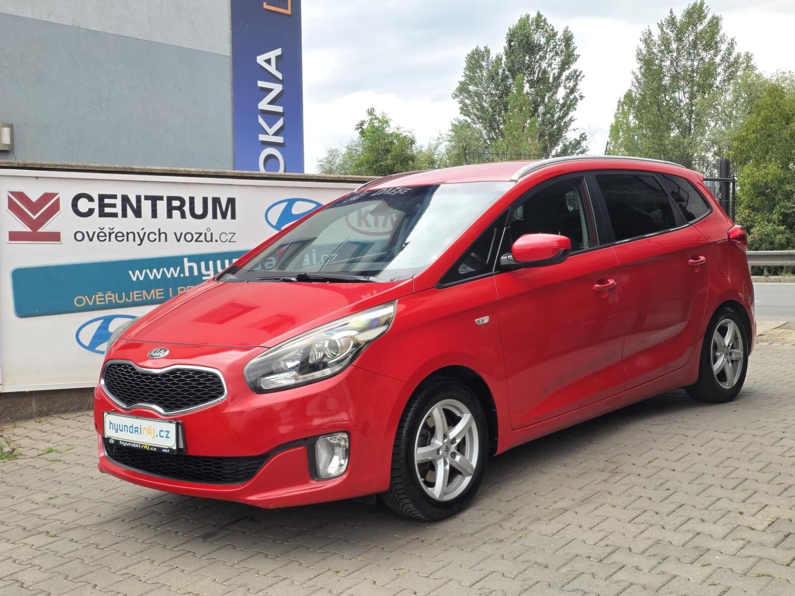 2015 KIA Rondo