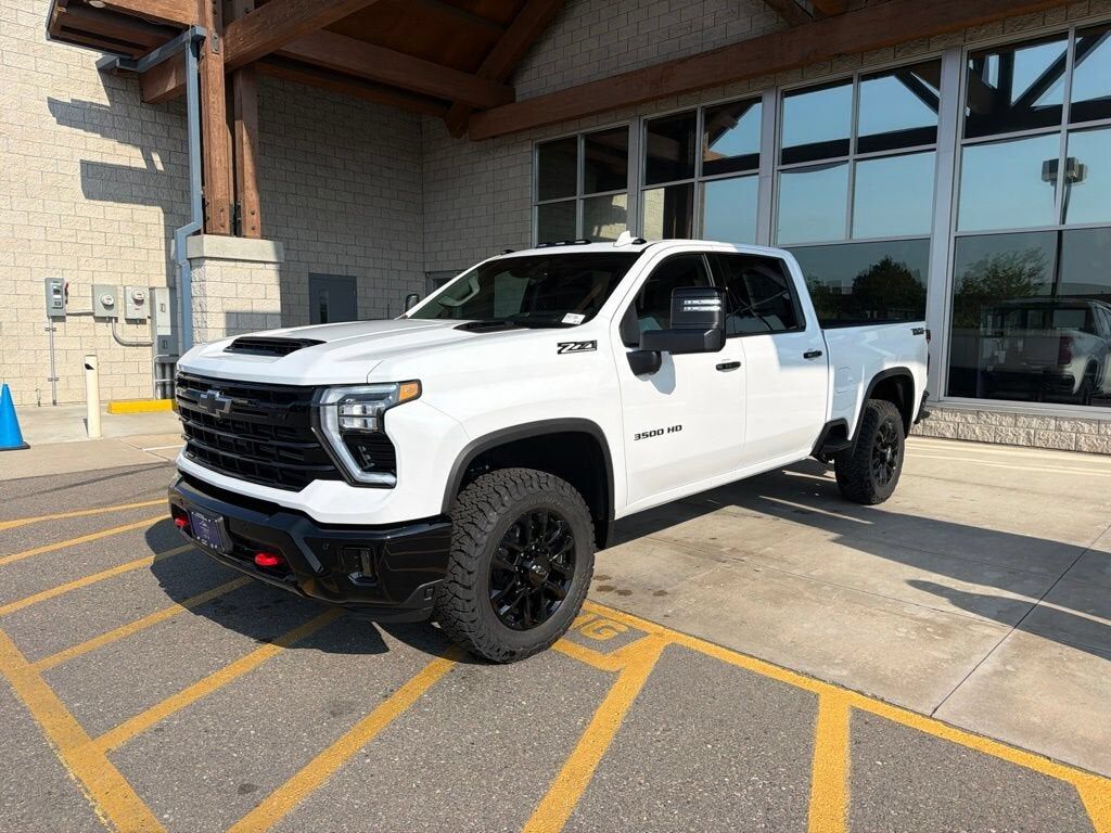 2026 CHEVROLET Silverado HD
