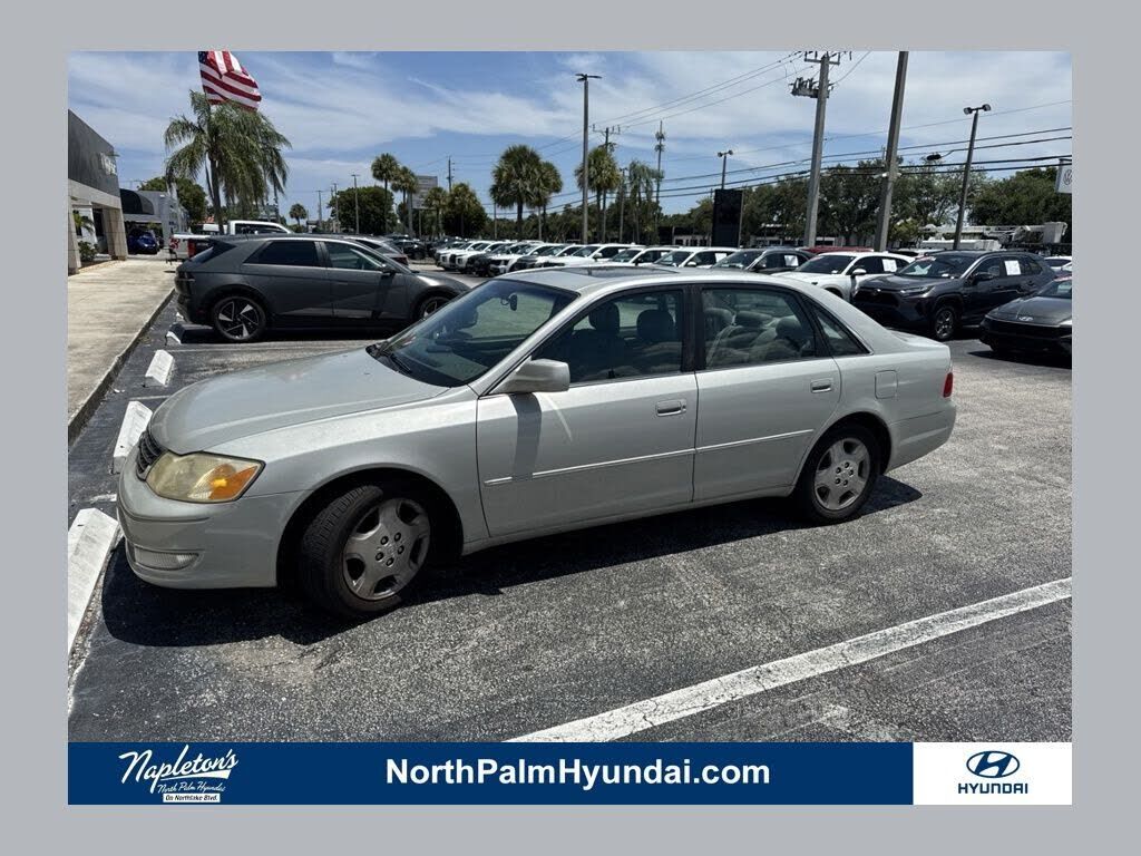 2003 TOYOTA Avalon