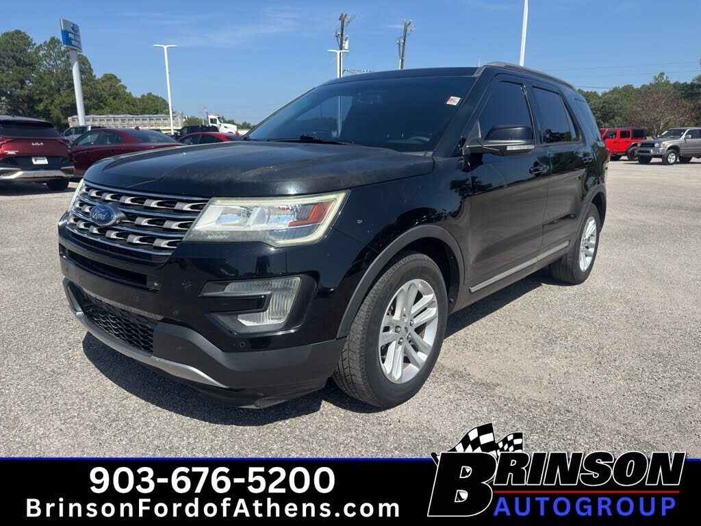 2017 FORD Explorer