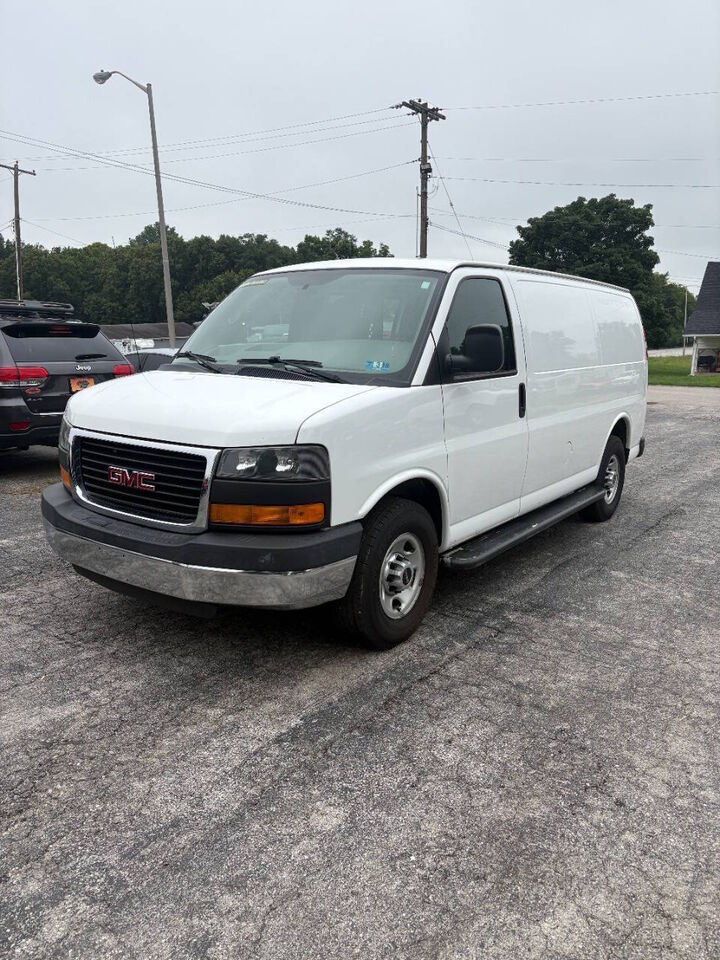 2016 GMC Savana