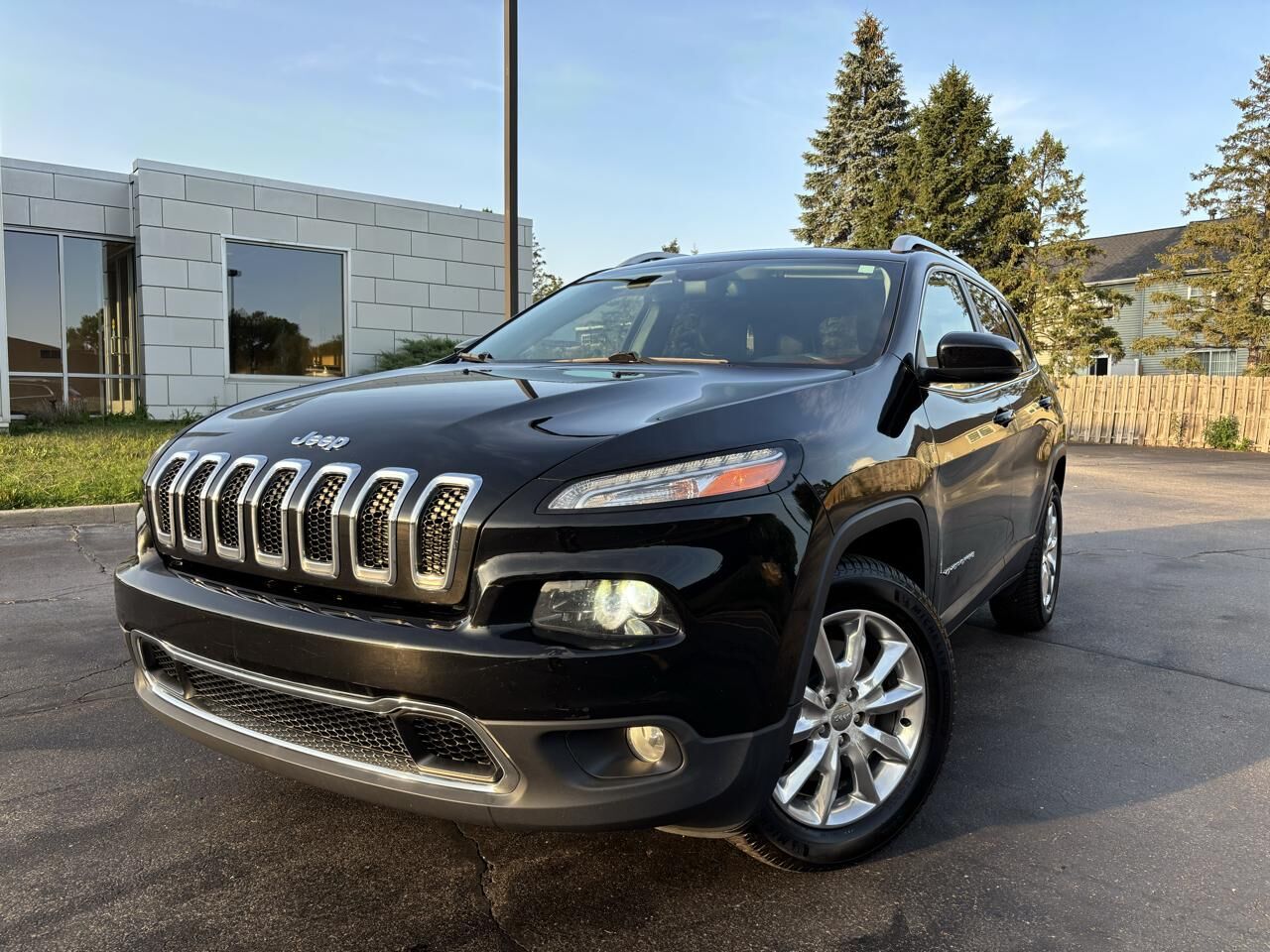2017 JEEP Cherokee
