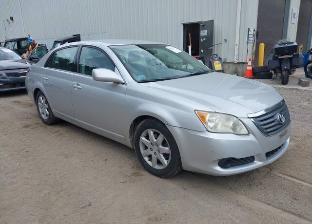 2008 TOYOTA Avalon