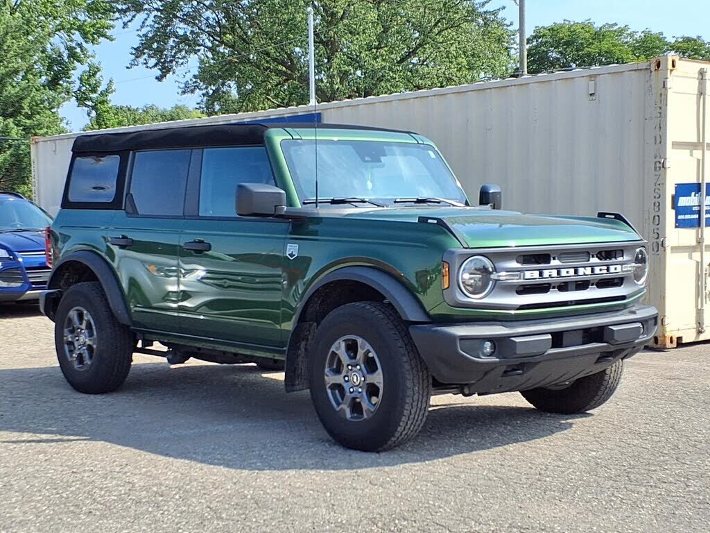 2024 FORD Bronco