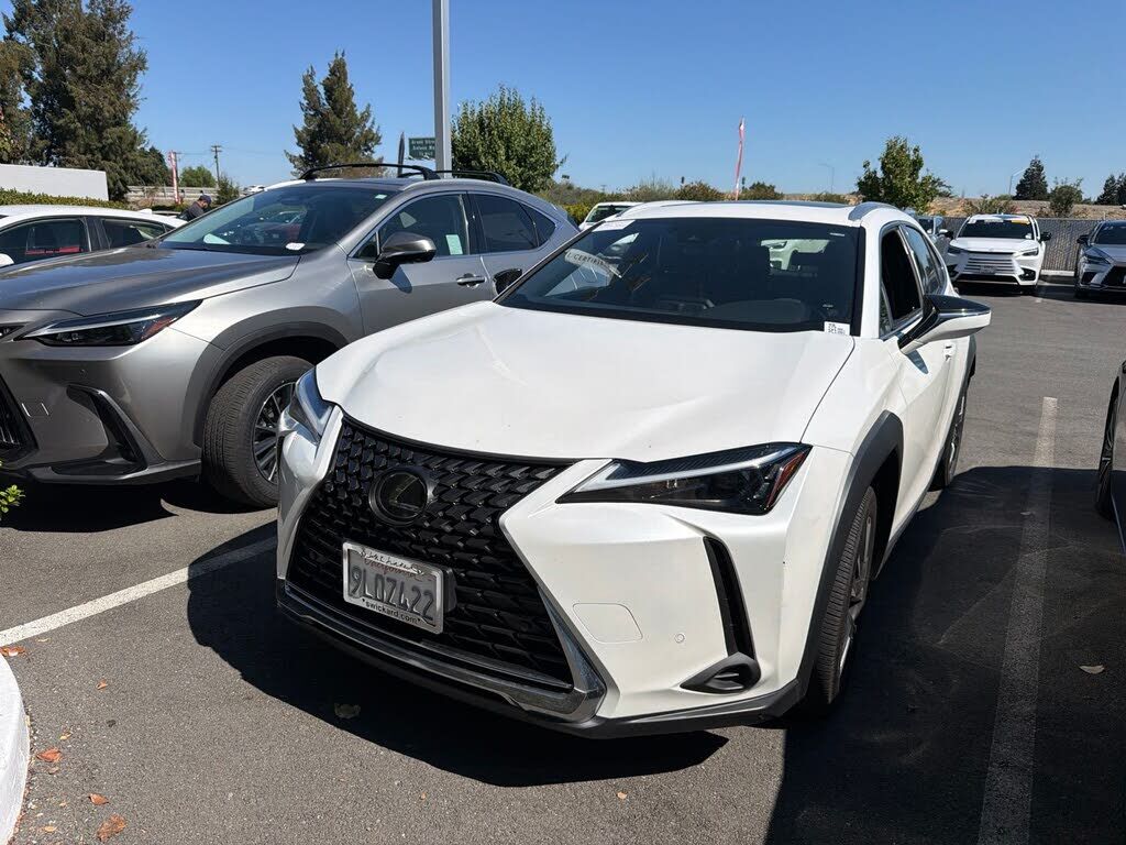 2024 LEXUS UX