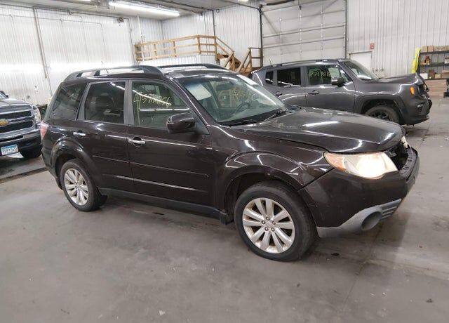 2013 SUBARU Forester