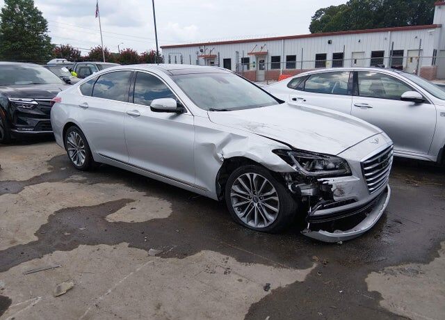 2015 HYUNDAI Genesis
