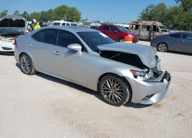 2015 LEXUS IS
