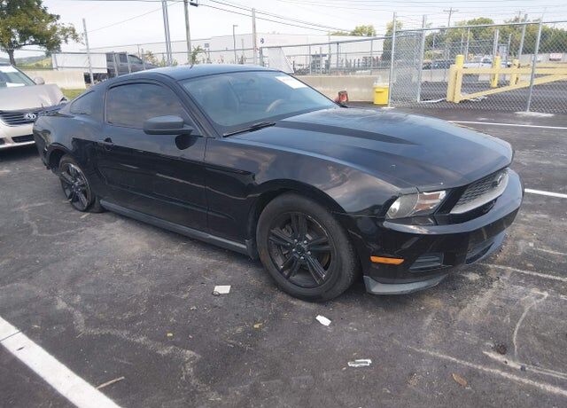 2011 FORD Mustang