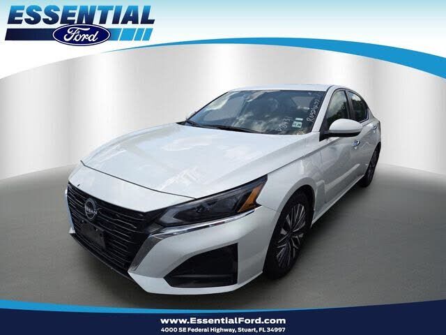2024 NISSAN Altima