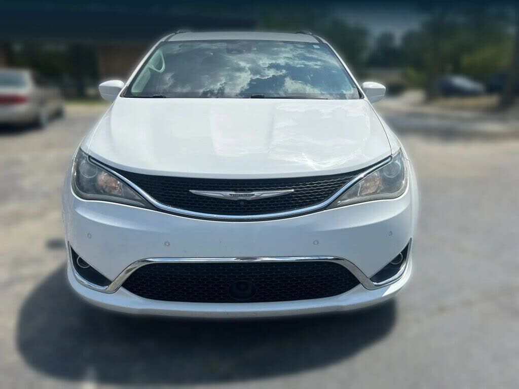 2018 CHRYSLER Pacifica