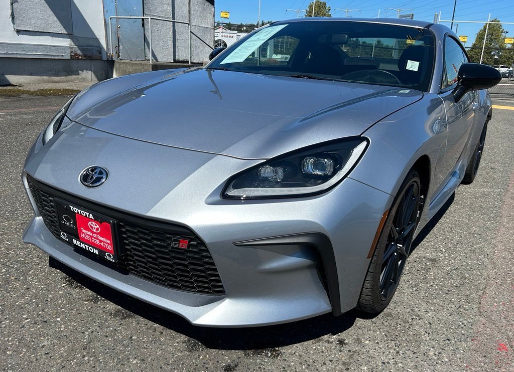 2024 TOYOTA GR86