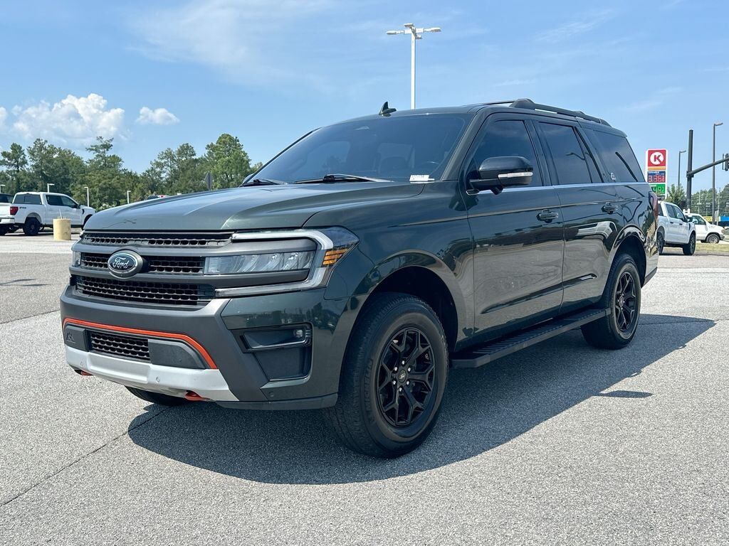 2022 FORD Expedition