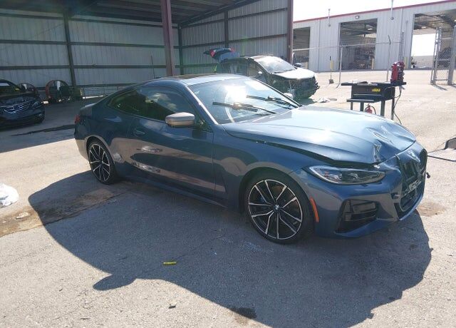 2021 BMW M4