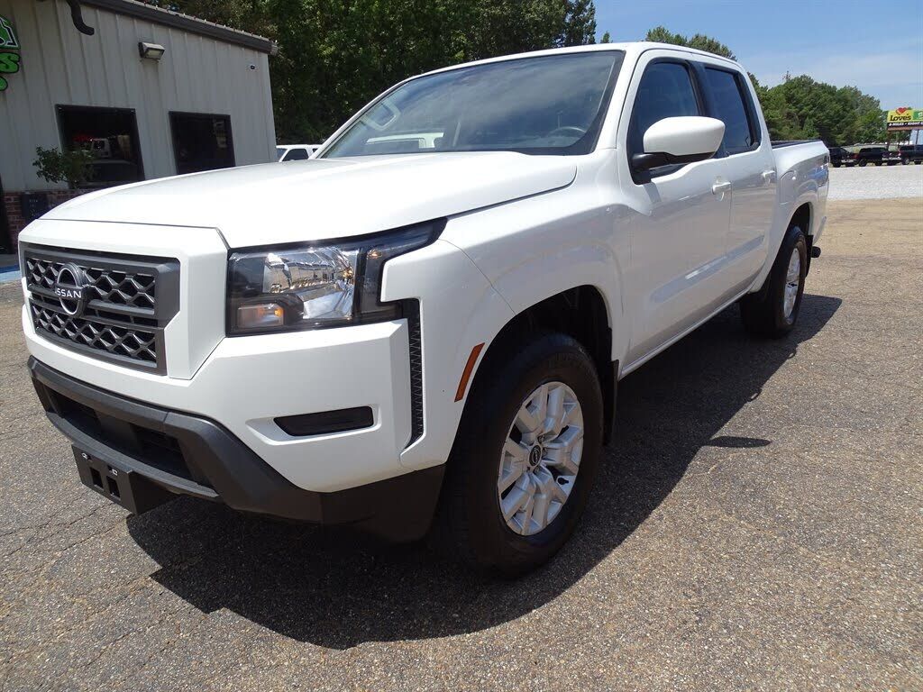 2023 NISSAN Frontier