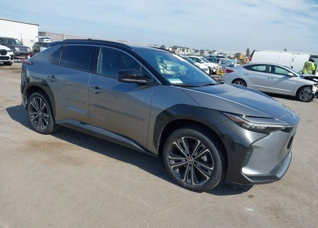 2024 TOYOTA bZ4X