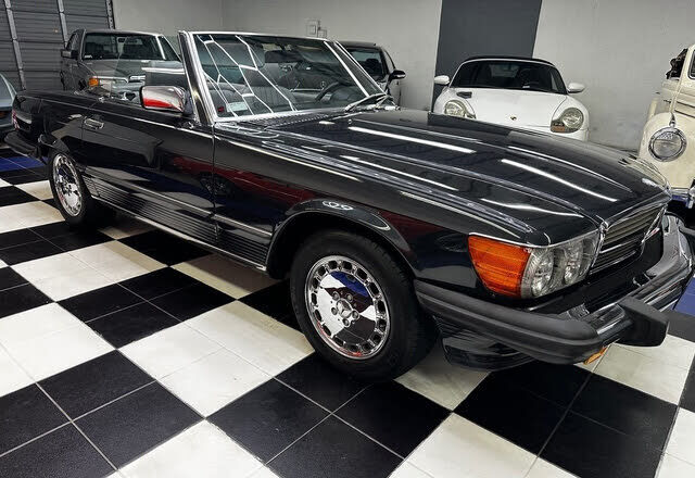 1986 MERCEDES-BENZ 560