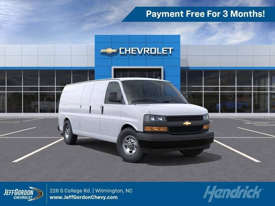 2026 CHEVROLET Express