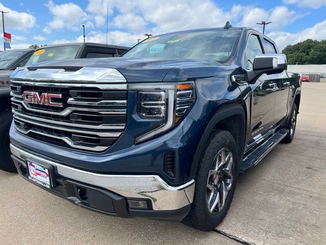 2023 GMC Sierra