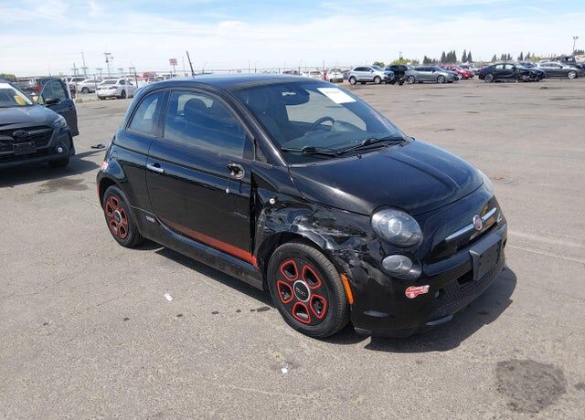 2017 FIAT 500