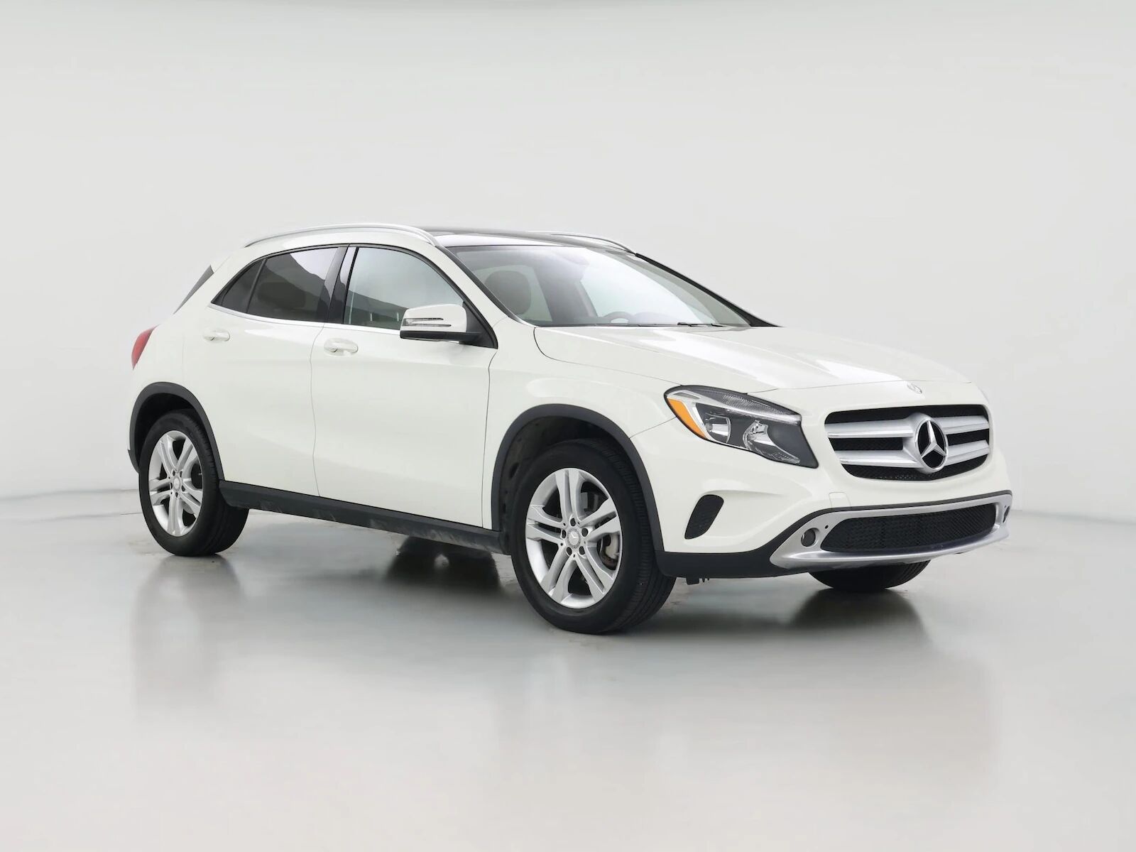 2015 MERCEDES-BENZ GLA-Class