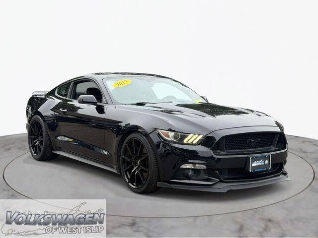 2017 FORD Mustang