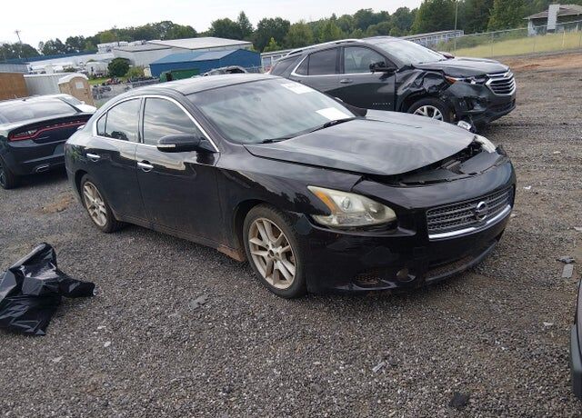 2011 NISSAN Maxima