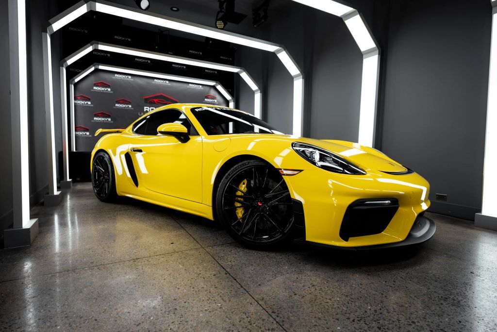 2021 PORSCHE 718