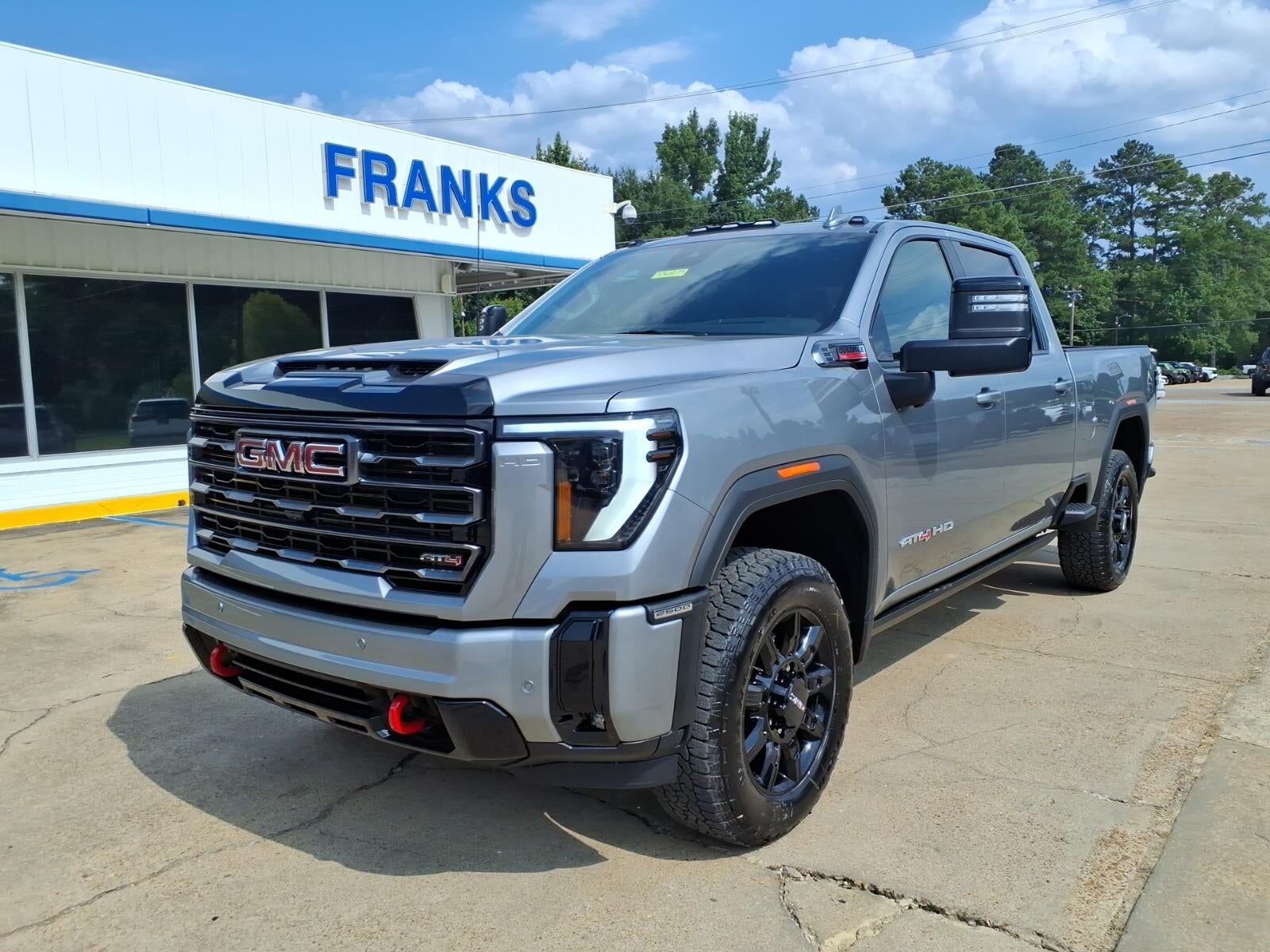 2026 GMC Sierra HD