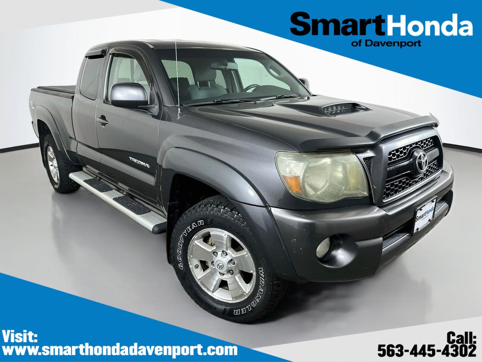 2011 TOYOTA Tacoma
