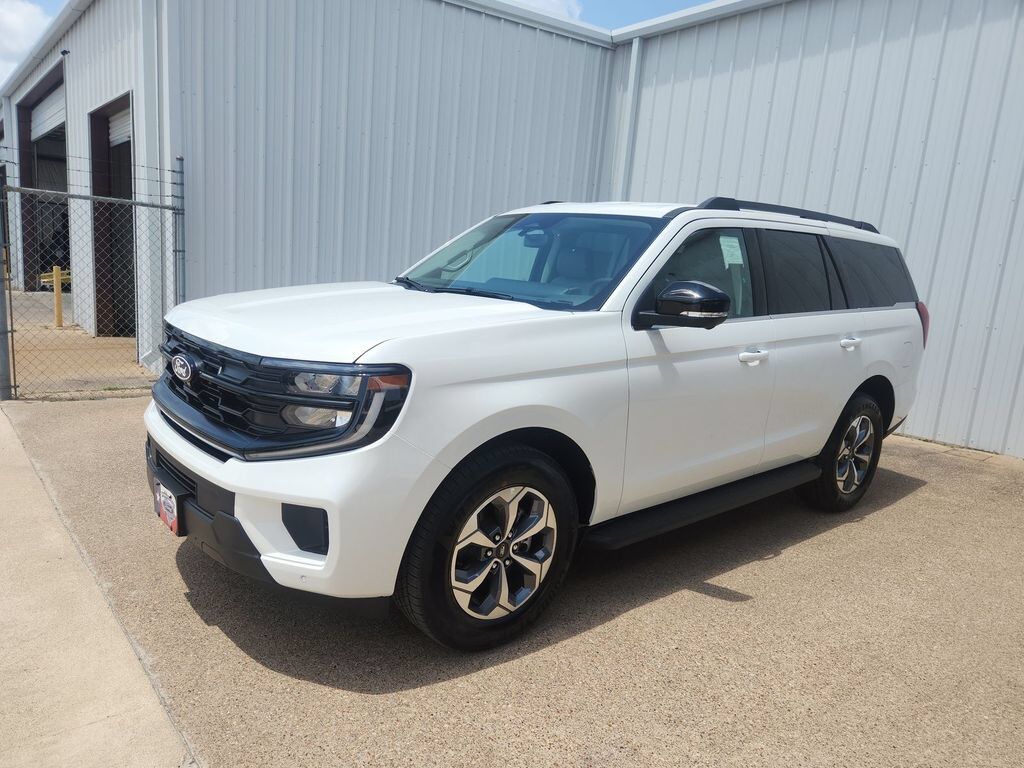 2027 FORD Expedition
