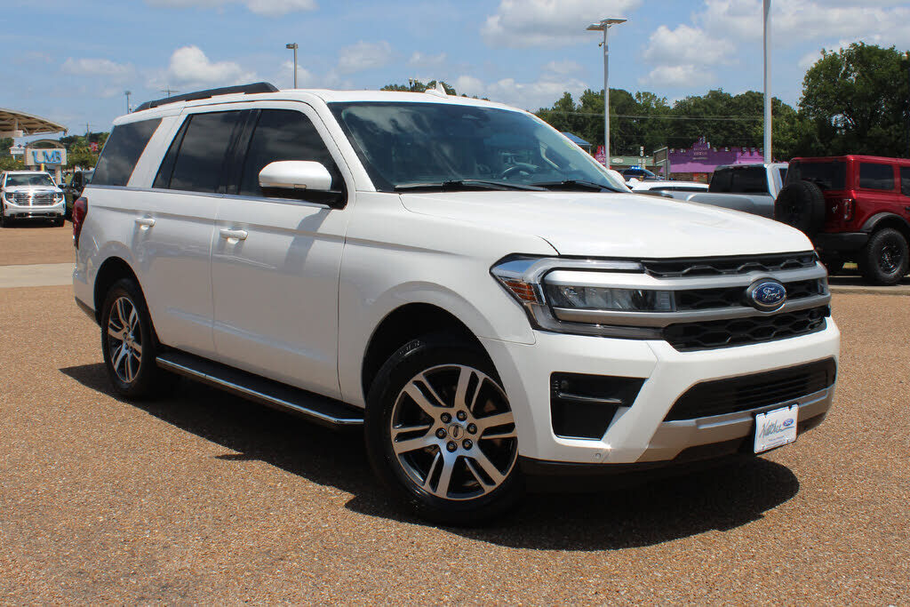 2022 FORD Expedition