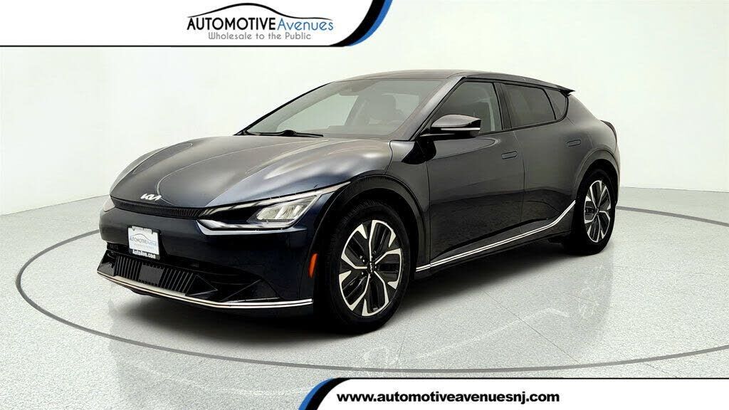 2023 KIA EV6