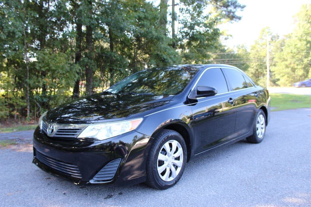2013 TOYOTA Camry