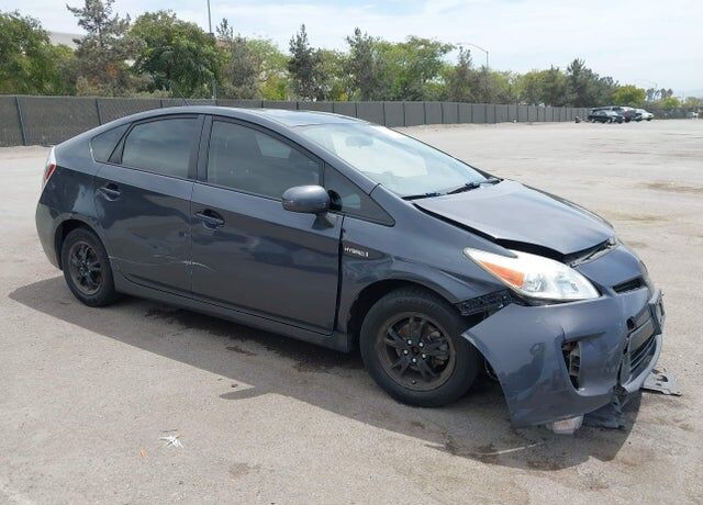 2014 TOYOTA PRIUS