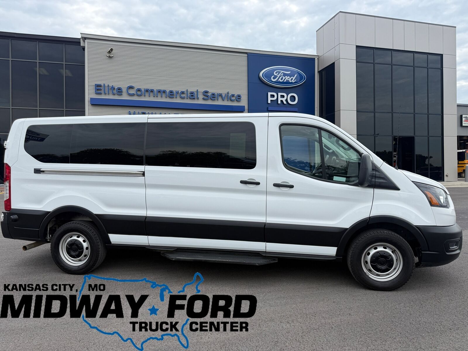 2024 FORD Transit
