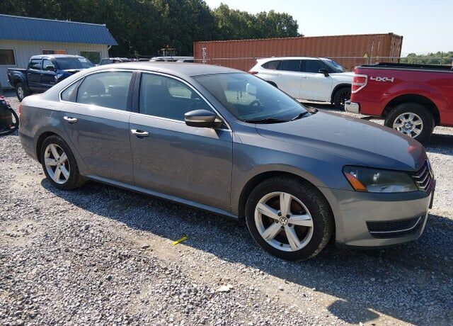 2015 VOLKSWAGEN Passat