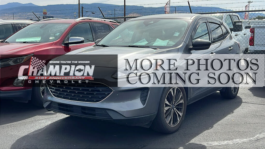 2022 FORD Escape