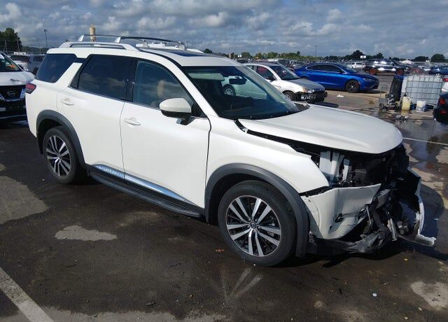 2023 NISSAN Pathfinder