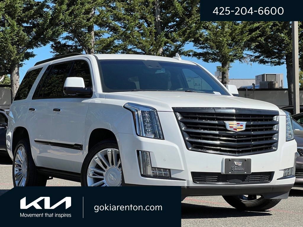 2016 CADILLAC Escalade