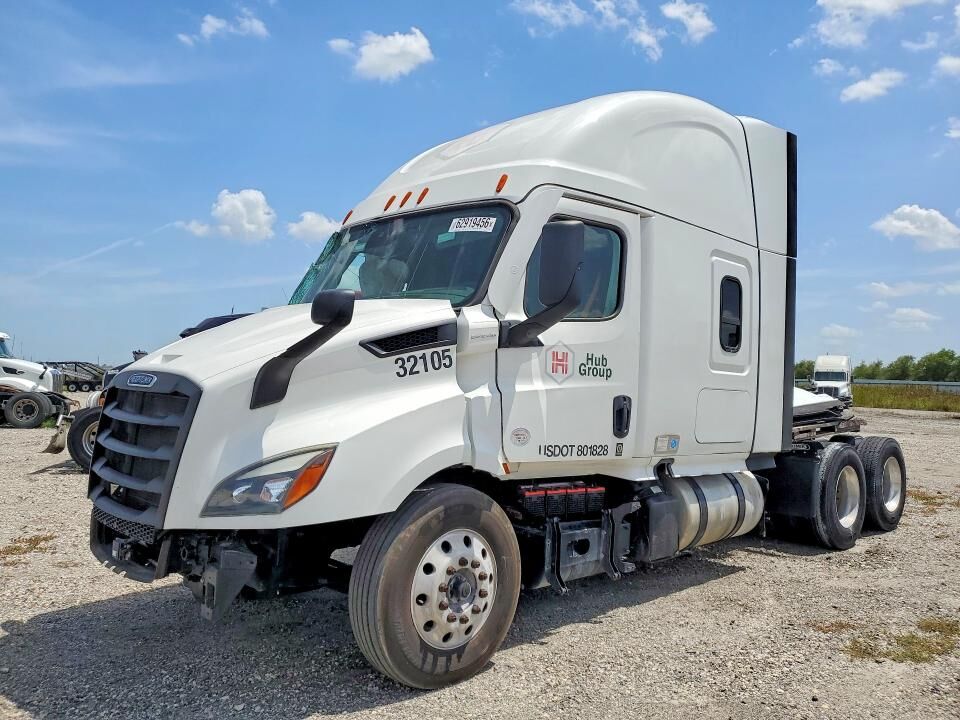 2022 FREIGHTLINER Cascadia