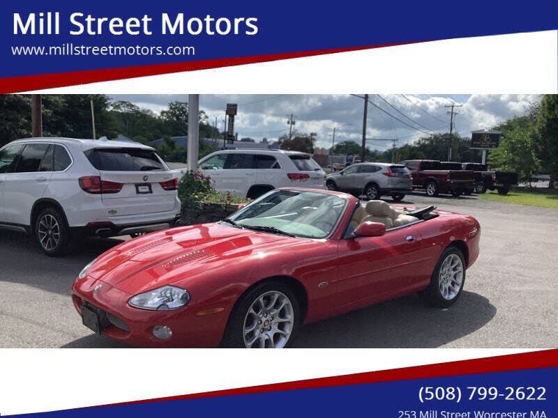2002 JAGUAR XKR