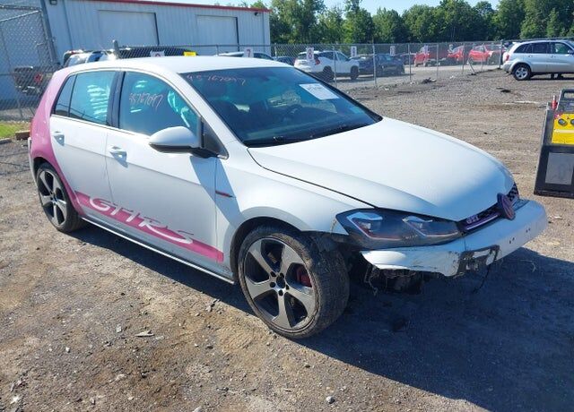 2020 VOLKSWAGEN Golf GTI