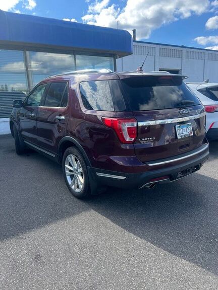 2018 FORD Explorer