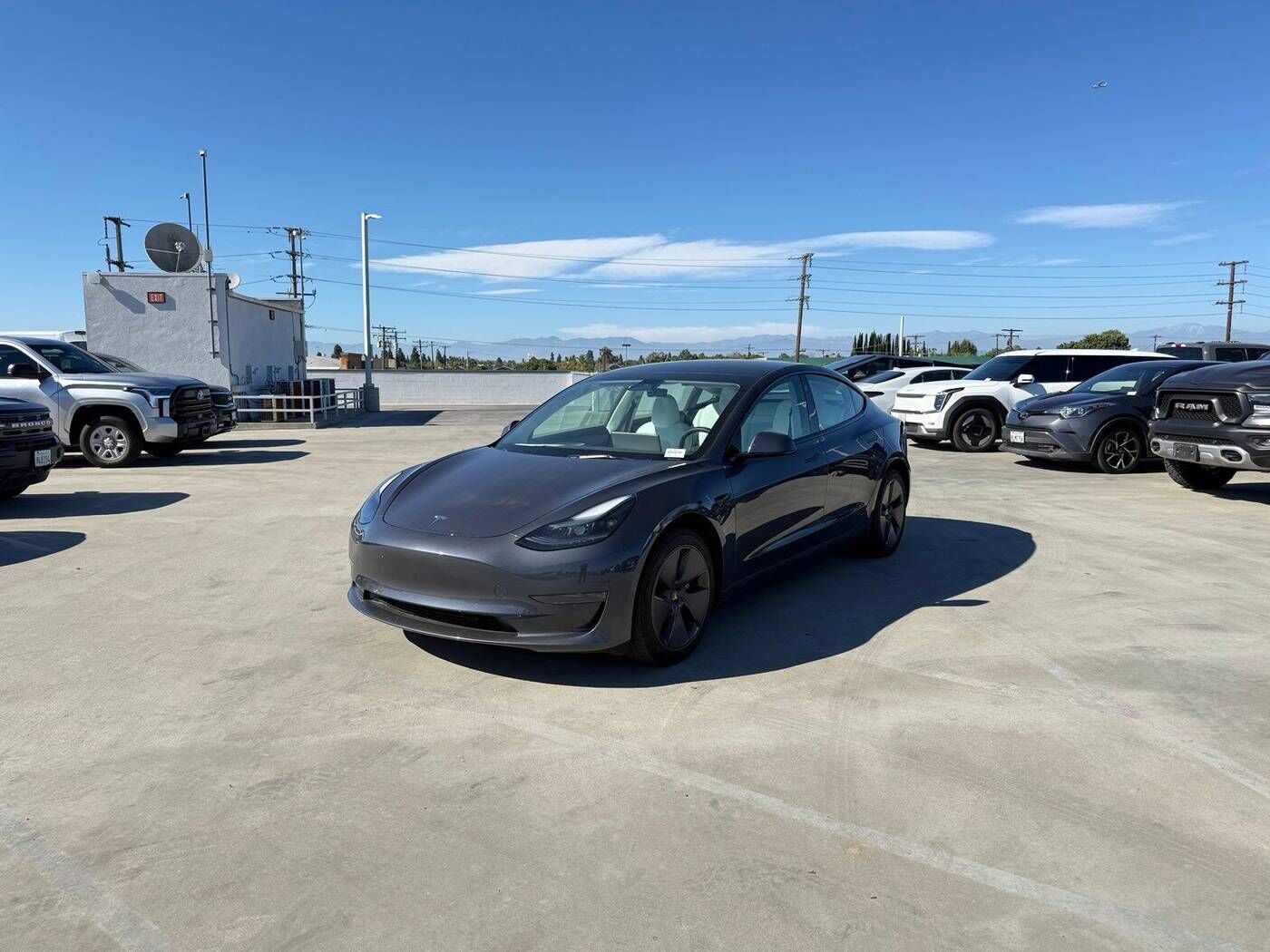 2023 TESLA Model 3